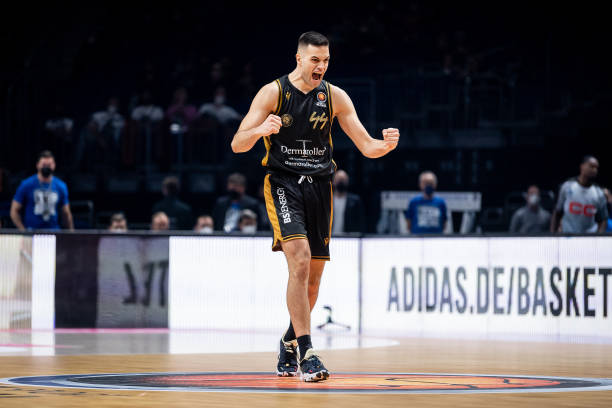 更多元的比 更多元的比