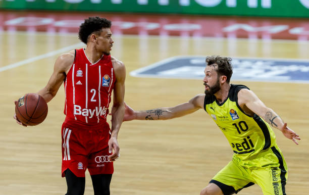 归化现象让 归化现象让