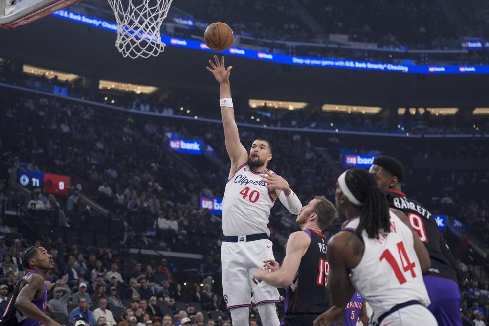 稳固中场阵 稳固中场阵